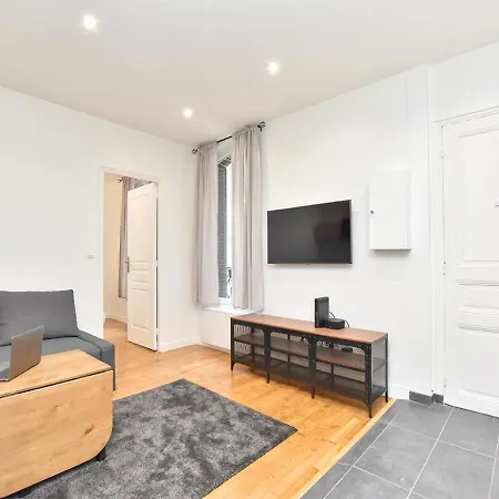 Apartment 2 Pieces Avec Balcon A